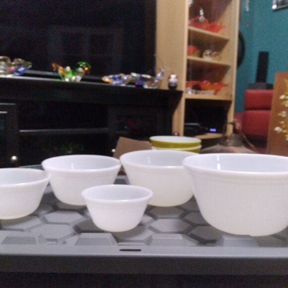 White Federal Milk Glass Oven Ware Mixing Nesting Bowls Set Of 5 Double Rim - Picture 1 of 8
